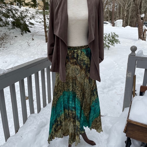 CHICOS Silk Boho Crinkle Skirt - Picture 12 of 12